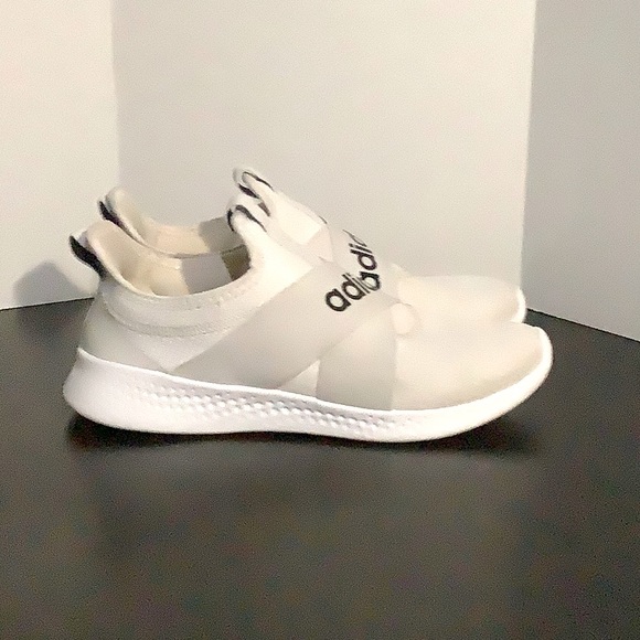 adidas Shoes - Adidas Women’s Shoes Size 8 in Women